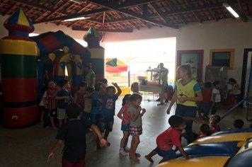 Foto - MÊS DE OUTUBRO, MÊS DE FESTA E ALEGRIA!